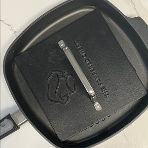 Pampered Chef Black Grill Pan with Press